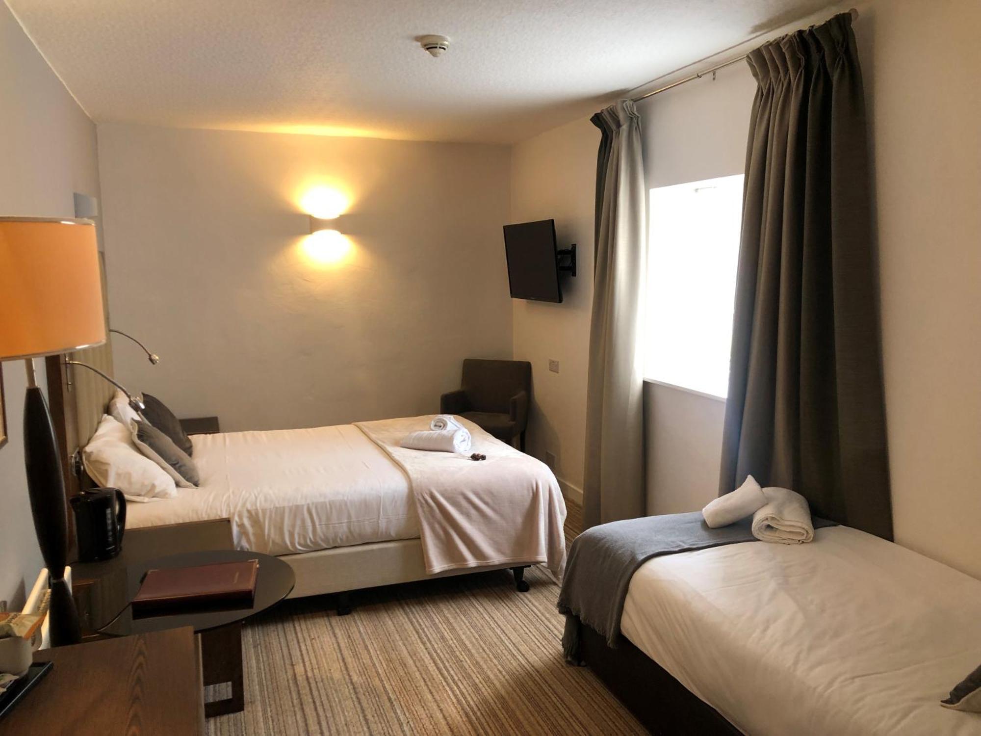 The George - Sure Hotel Collection By Best Western دارلينجتون المظهر الخارجي الصورة